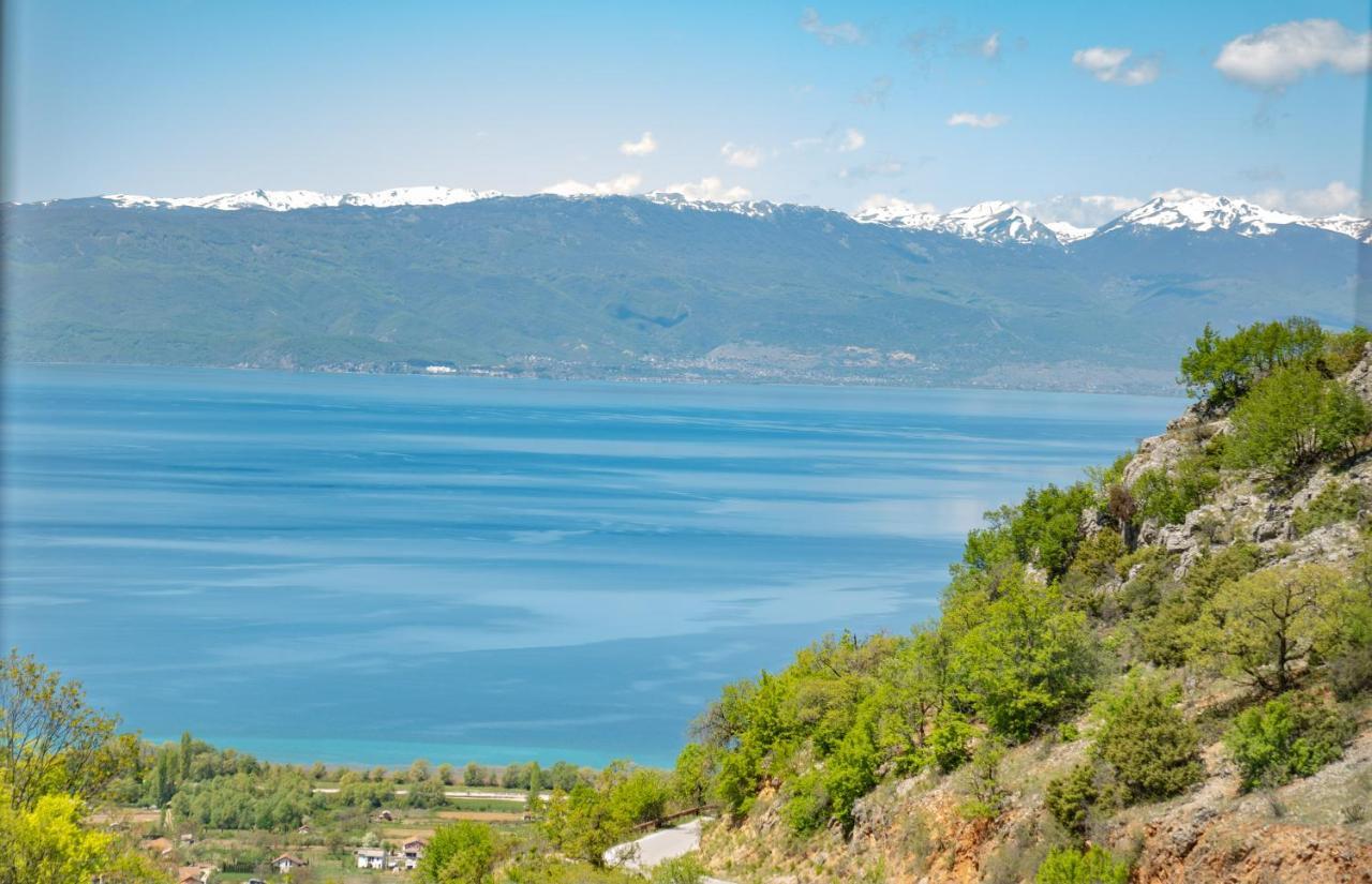Apartments Bravo Ohrid Bagian luar foto
