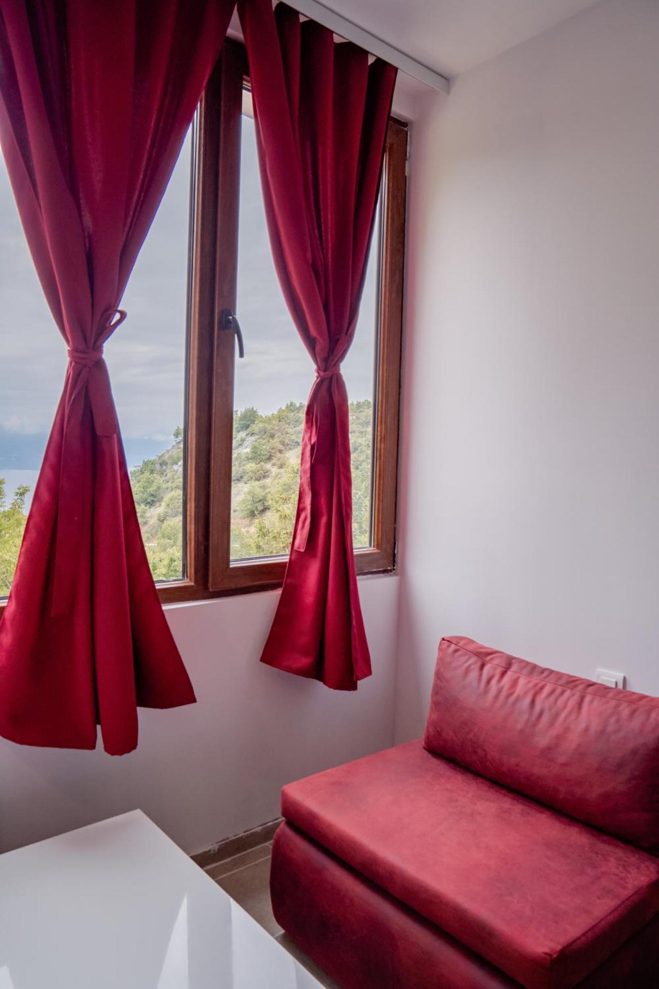 Apartments Bravo Ohrid Bagian luar foto